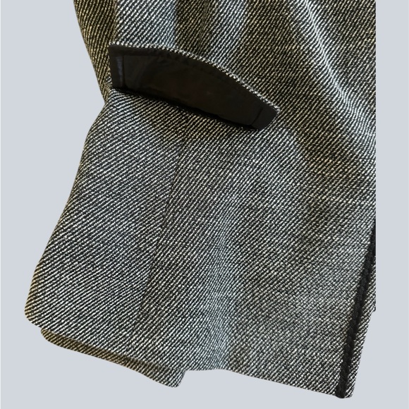 Women's Gray Jacket - Picture 4 of 4